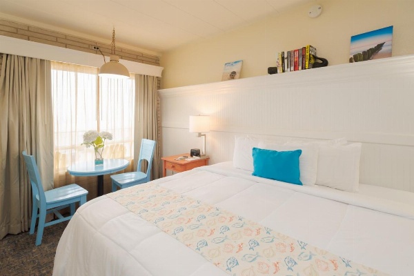 Gaido's Seaside Inn image 7